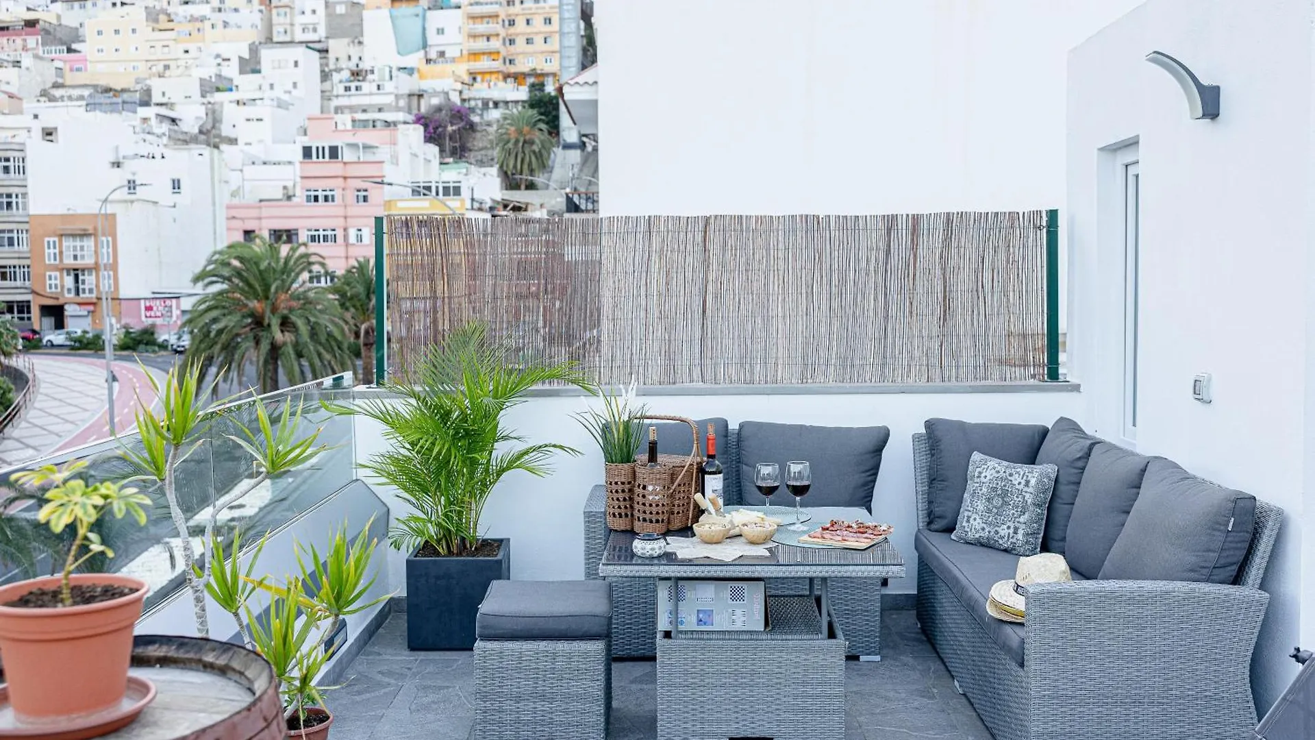 Bambu Suites Vegueta Alquiler Por Habitacion Las Palmas de Gran Canaria Spagna