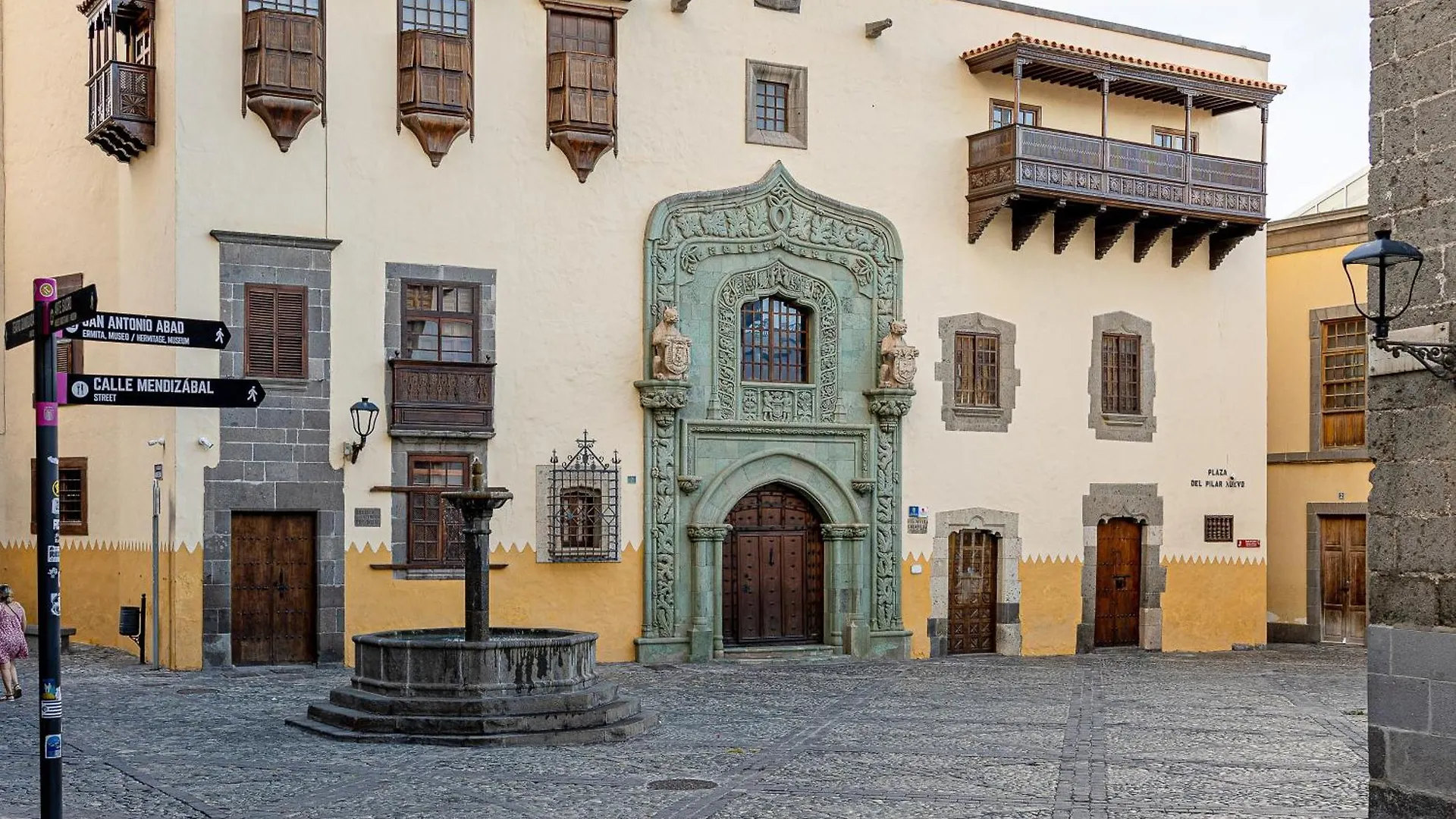 Bambu Suites Vegueta Alquiler Por Habitacion Las Palmas de Gran Canaria Spain